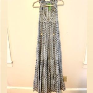 Yvonne S dress size S